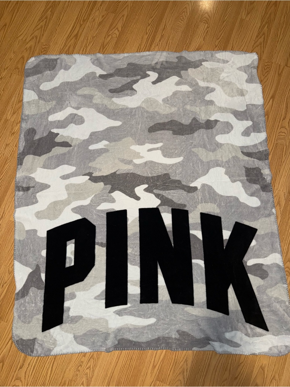 Victoria’s Secret PINK camo throw blanket
